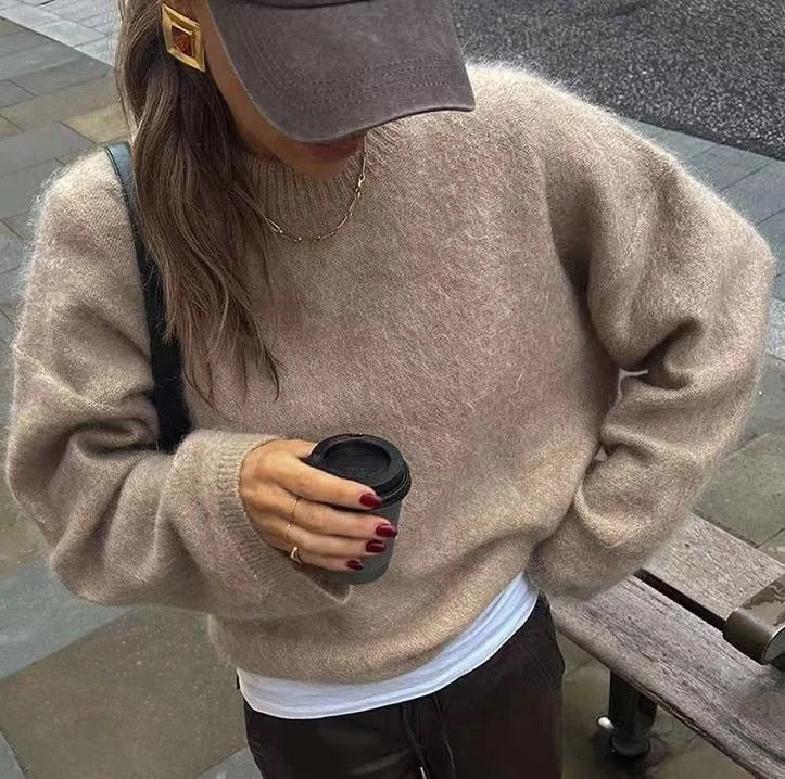 OUDINA Pullover Sweater