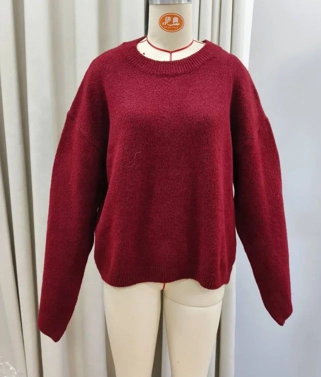 OUDINA Pullover Sweater