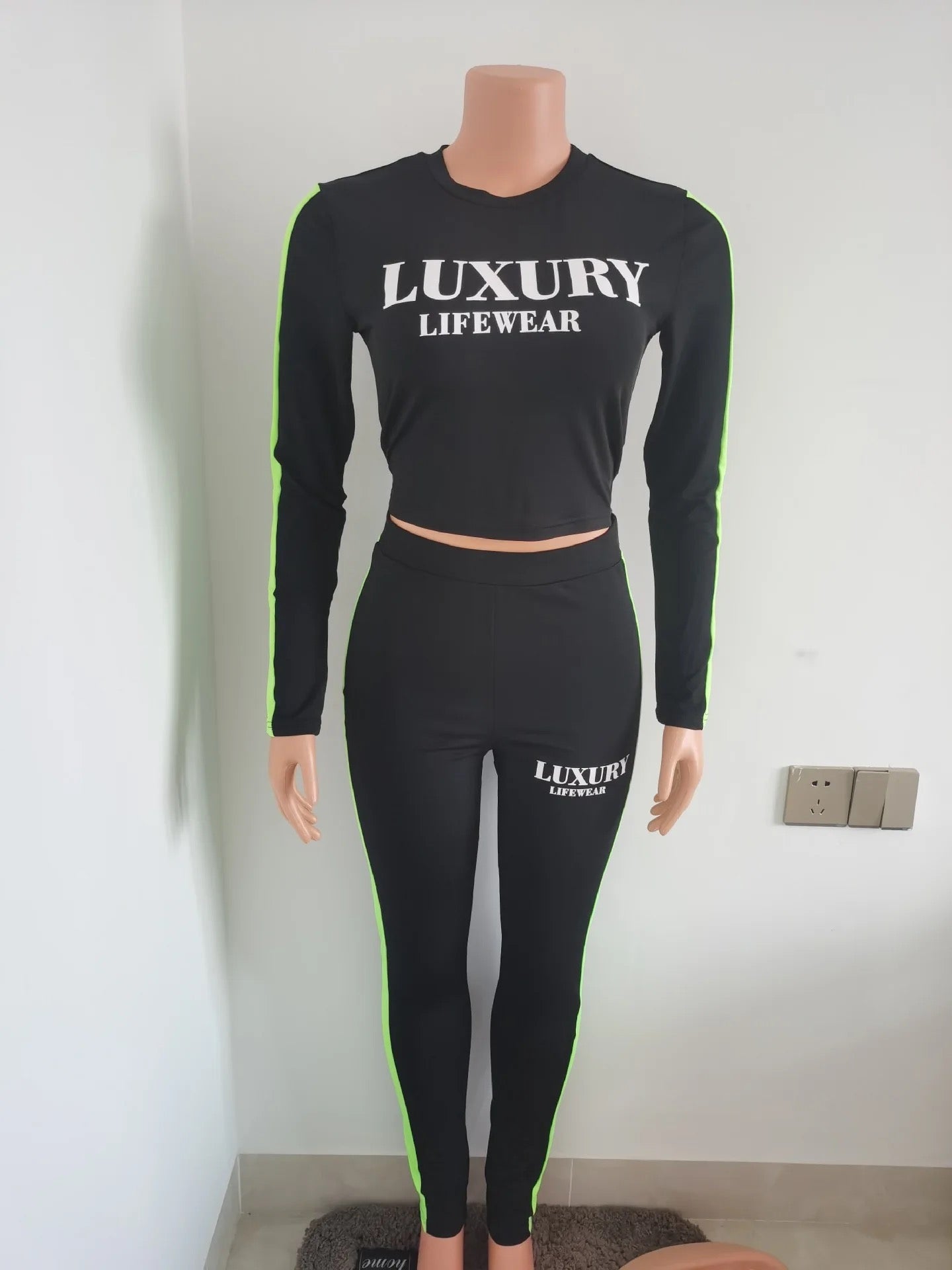“Luxury” 2 Piece Jogging Set